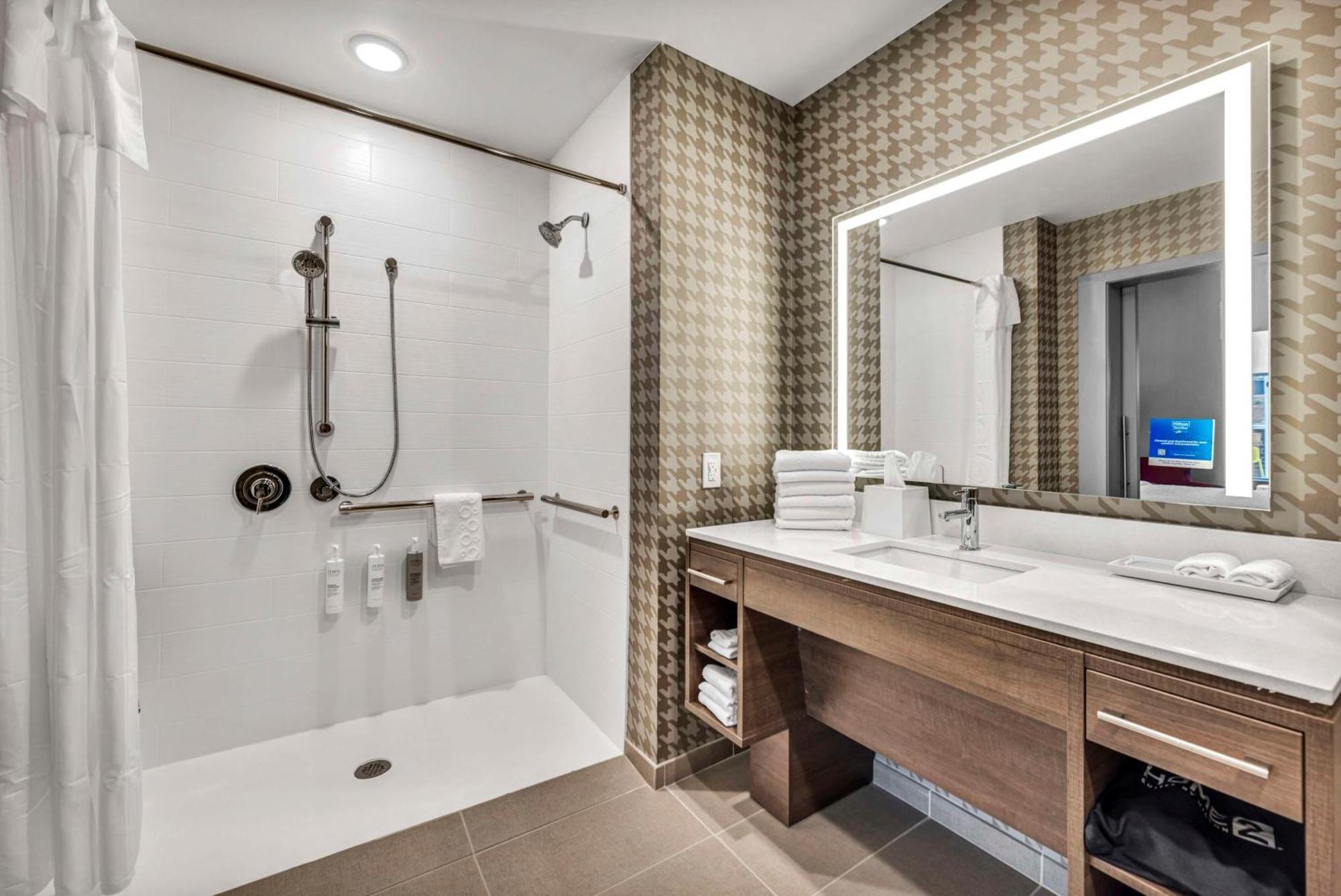 Home2 Suites By Hilton Raleigh West Lenovo Center Buitenkant foto